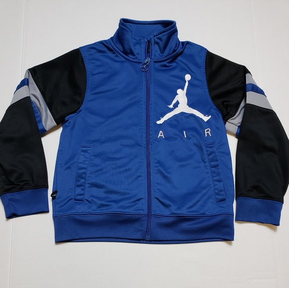 blue and black jordan outfit